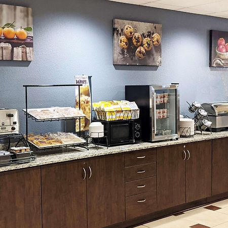 Microtel Inn & Suites By Wyndham Michigan City Dış mekan fotoğraf