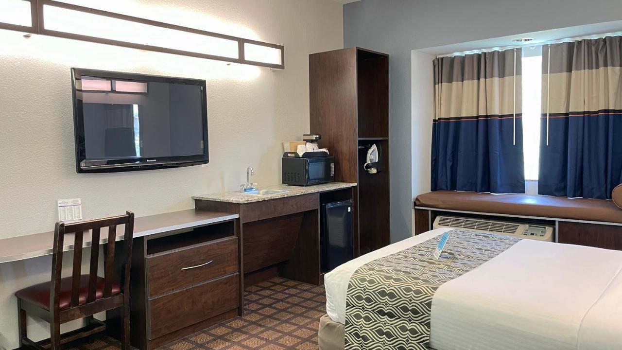 Microtel Inn & Suites By Wyndham Michigan City Dış mekan fotoğraf