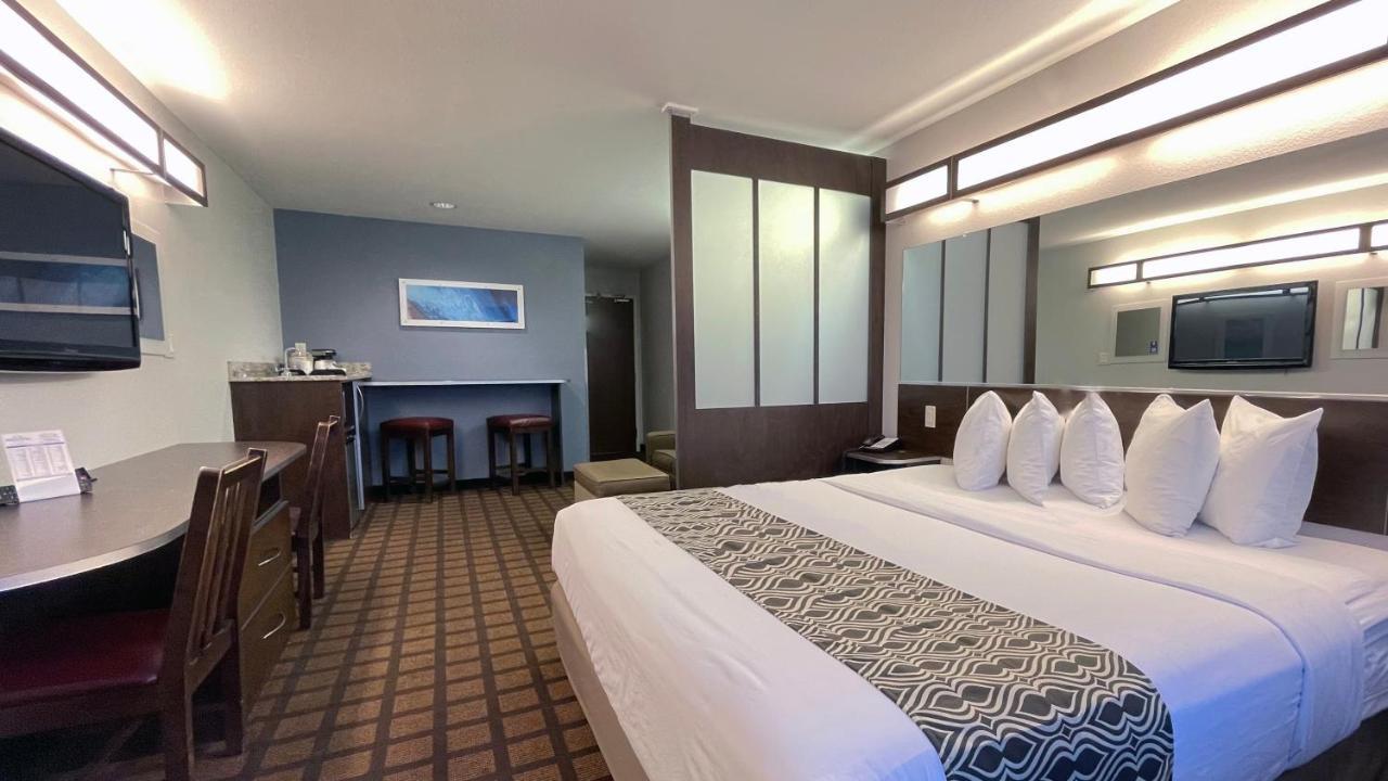 Microtel Inn & Suites By Wyndham Michigan City Dış mekan fotoğraf