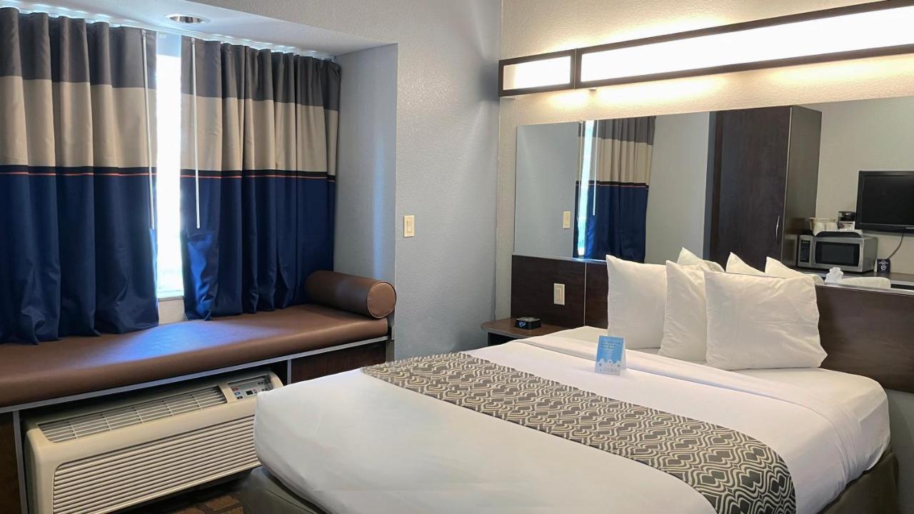 Microtel Inn & Suites By Wyndham Michigan City Dış mekan fotoğraf