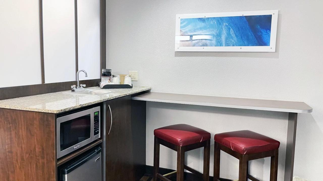 Microtel Inn & Suites By Wyndham Michigan City Dış mekan fotoğraf