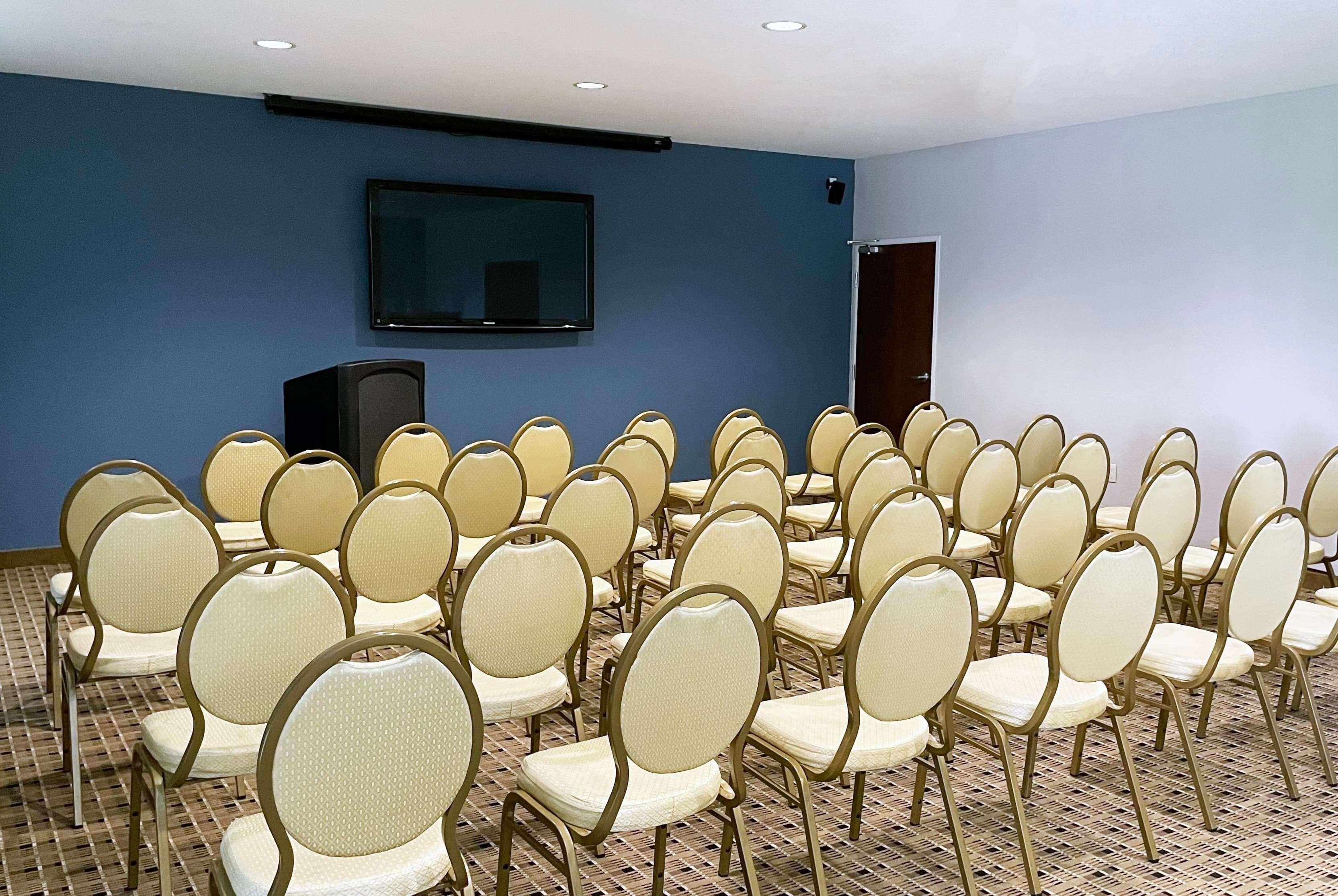 Microtel Inn & Suites By Wyndham Michigan City Dış mekan fotoğraf