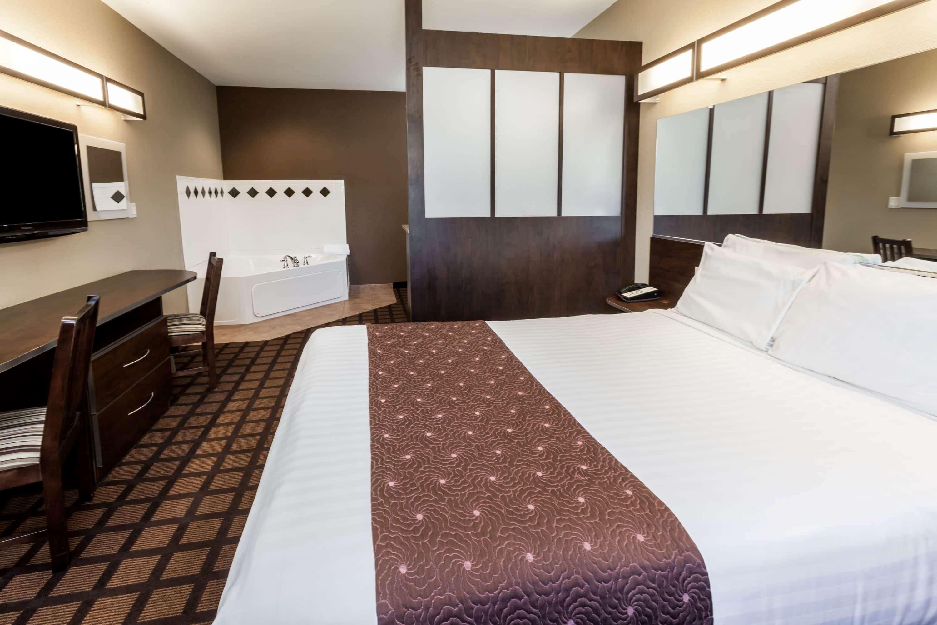 Microtel Inn & Suites By Wyndham Michigan City Dış mekan fotoğraf