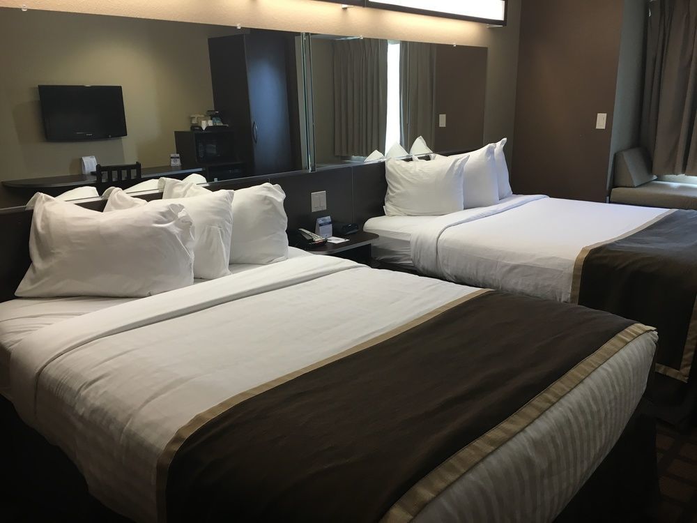 Microtel Inn & Suites By Wyndham Michigan City Dış mekan fotoğraf